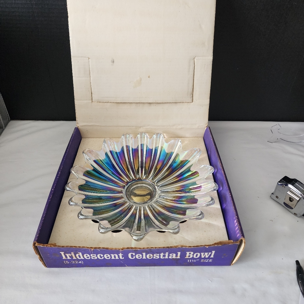 Stunning Iridescent Vintage Federal Glass Bowl Rimmed Plate in Original Box
